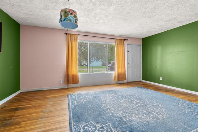 26 Ardmoor Drive, Battle Creek, MI 49037