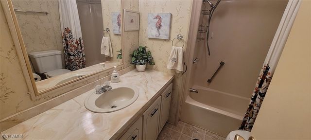 20 Peridot AVE 20PT, Naples, FL 34114