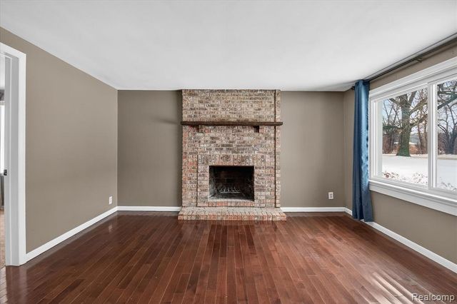 23650 Elwell Road, Belleville, MI 48111