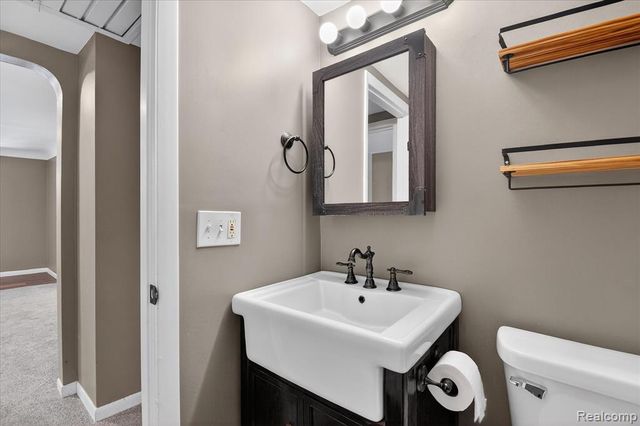 23650 Elwell Road, Belleville, MI 48111