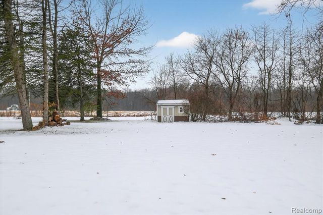 23650 Elwell Road, Belleville, MI 48111