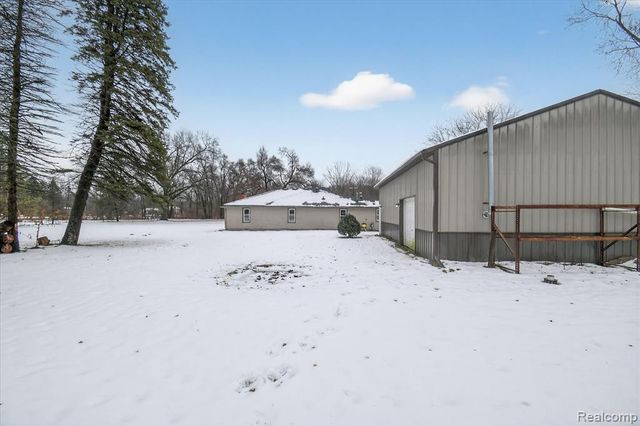 23650 Elwell Road, Belleville, MI 48111