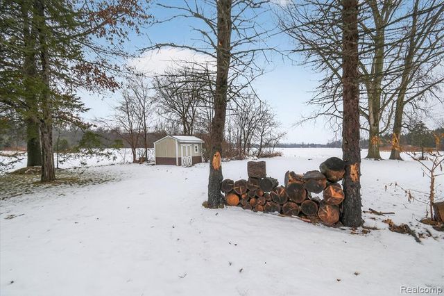 23650 Elwell Road, Belleville, MI 48111