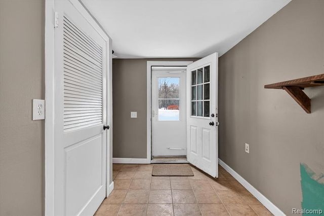 23650 Elwell Road, Belleville, MI 48111