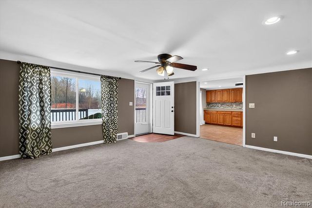 23650 Elwell Road, Belleville, MI 48111