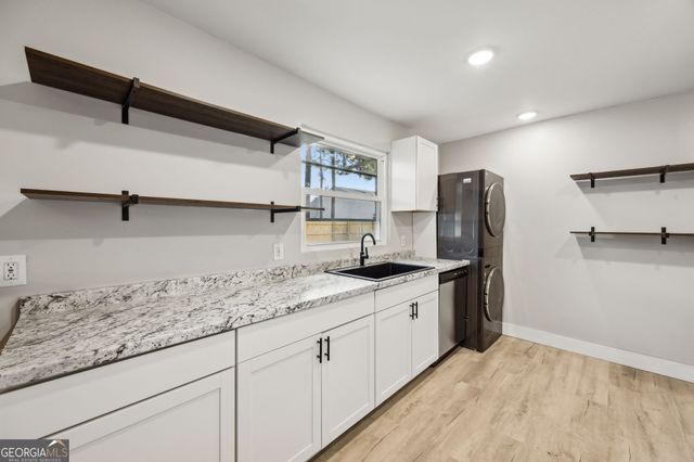 691 Douglas Drive UNIT B, St. Marys, GA 31558