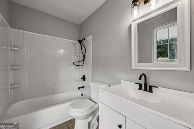 691 Douglas Drive UNIT B, St. Marys, GA 31558