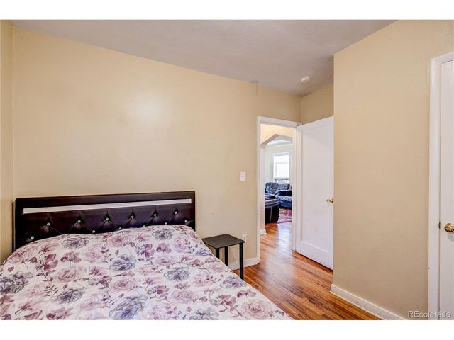 4609 S Lincoln St, Englewood, CO 80113