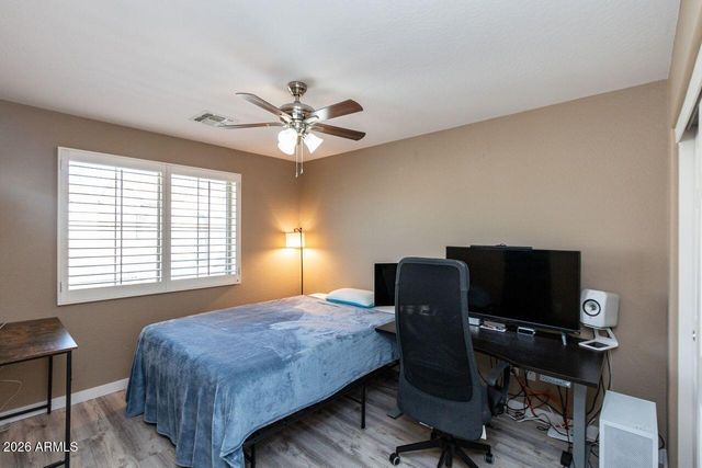 26329 N BABBLING BROOK Drive, Phoenix, AZ 85083