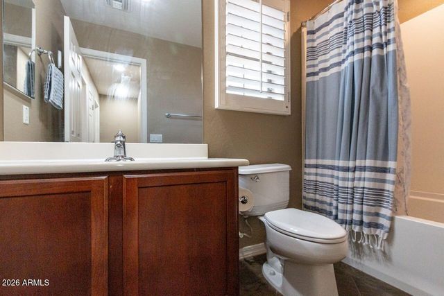 26329 N BABBLING BROOK Drive, Phoenix, AZ 85083