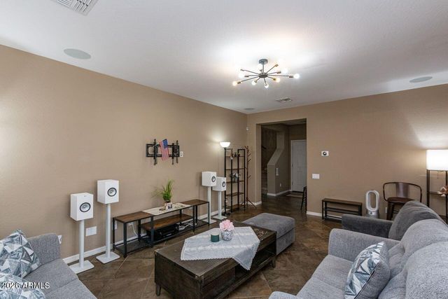 26329 N BABBLING BROOK Drive, Phoenix, AZ 85083