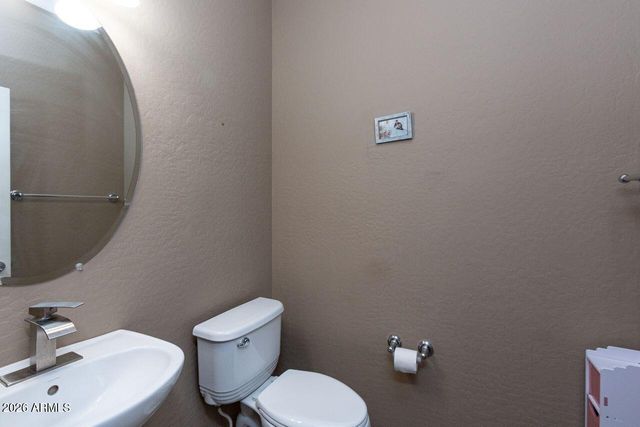 26329 N BABBLING BROOK Drive, Phoenix, AZ 85083