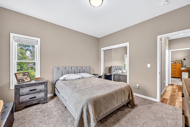 915 N Basswood Avenue, Duluth, MN 55811