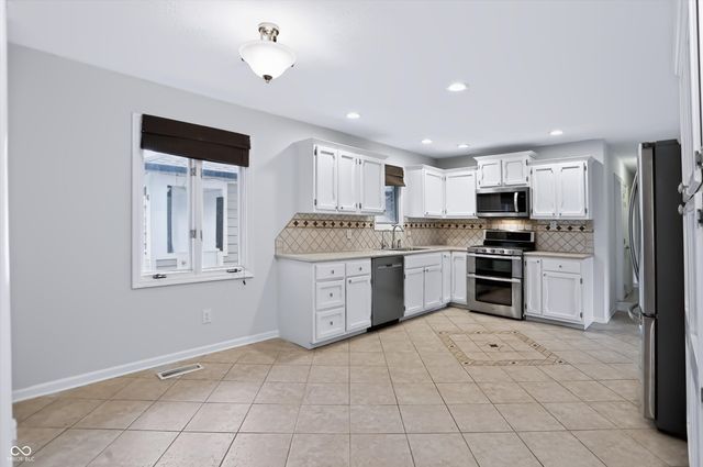 110 Westbourne Drive, Brownsburg, IN 46112
