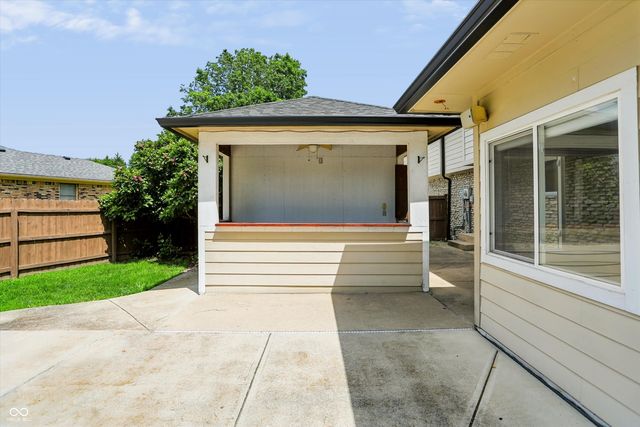 110 Westbourne Drive, Brownsburg, IN 46112