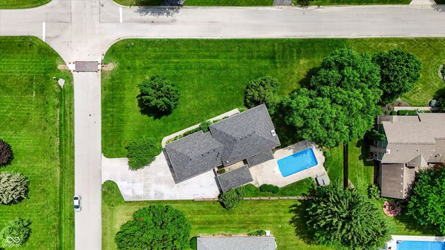 110 Westbourne Drive, Brownsburg, IN 46112