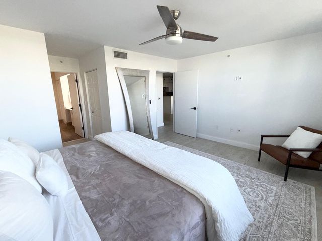 3594 S Ocean Boulevard 406, Highland Beach, FL 33487