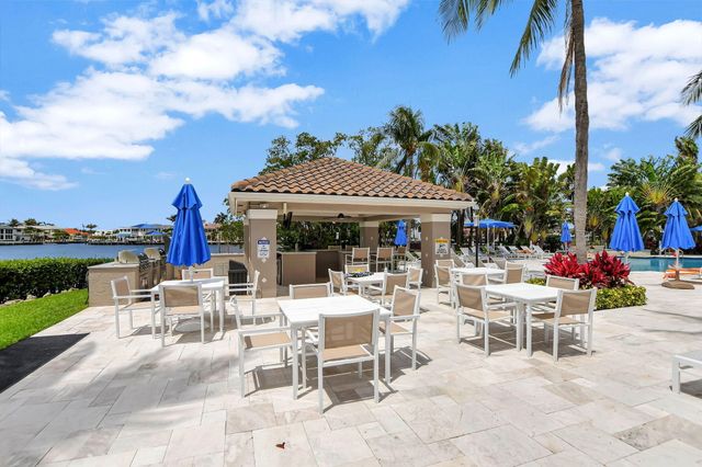 3594 S Ocean Boulevard 406, Highland Beach, FL 33487