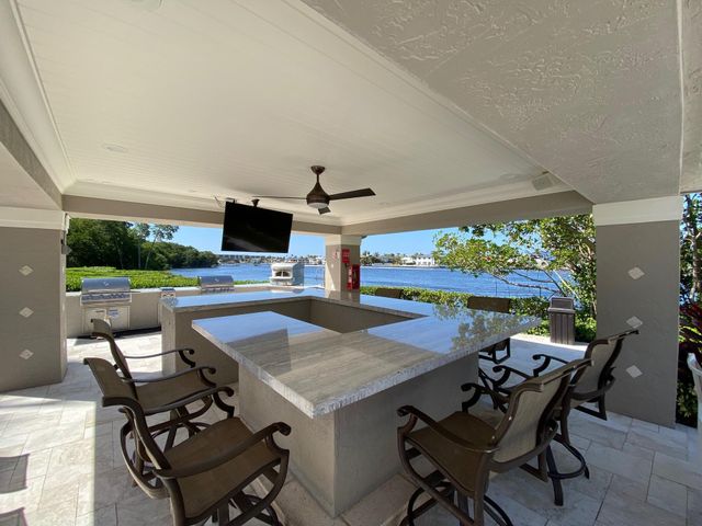 3594 S Ocean Boulevard 406, Highland Beach, FL 33487