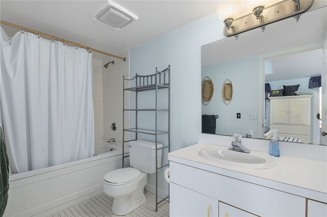 53 Lawton Brook Lane, Portsmouth, RI 02871