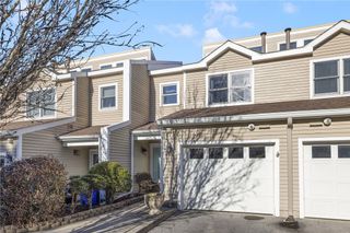53 Lawton Brook Lane, Portsmouth, RI 02871