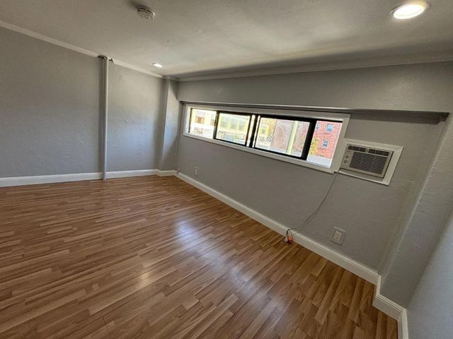 1719 Jefferson Street, Oakland, CA 94612