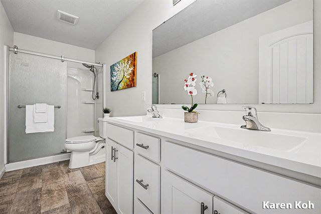 5101 N Morgan Lane, Caledonia, MI 49316