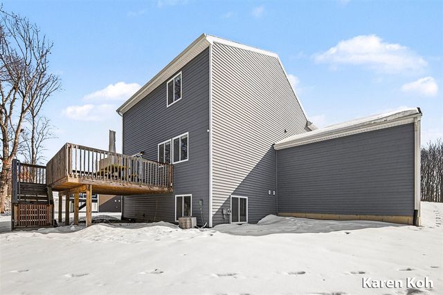 5101 N Morgan Lane, Caledonia, MI 49316