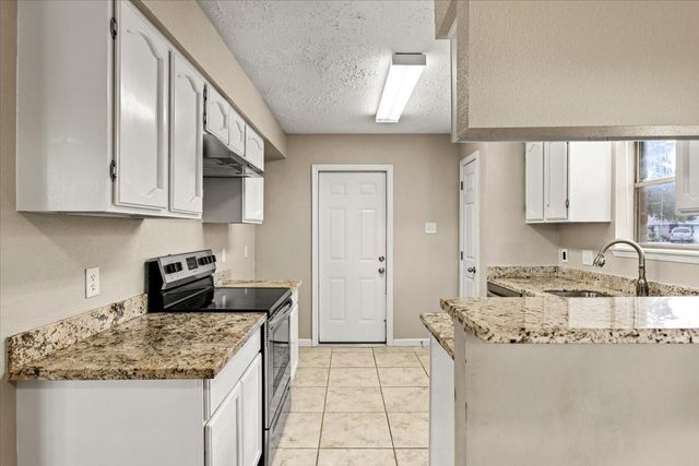 408 Bayridge Drive, League City, TX 77573