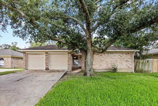 408 Bayridge Drive, League City, TX 77573