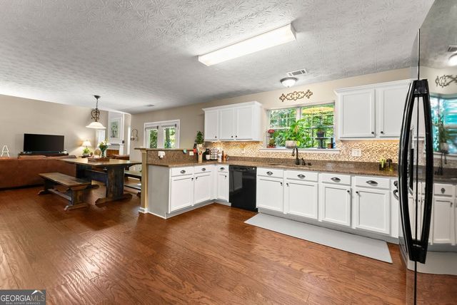 5760 Woodstone Drive, Cumming, GA 30028