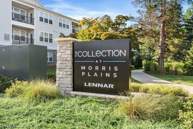 6 Coogan Ct, Morris Plains Boro, NJ 07950