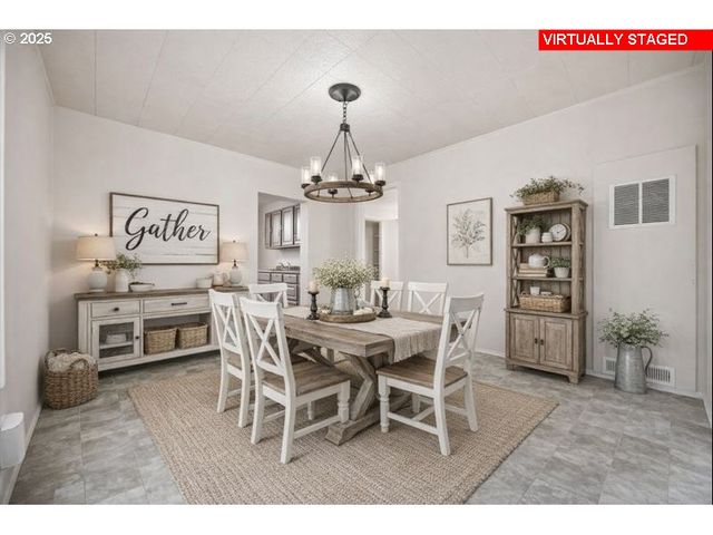 606 Sw 2ND St, Pendleton, OR 97801