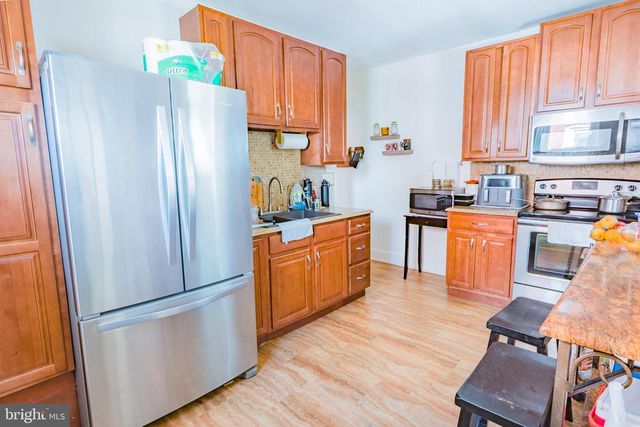 1612 LOCUST ST, Reading, PA 19604
