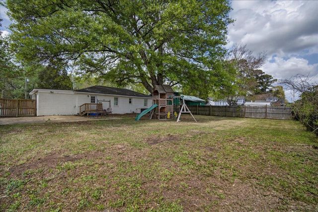 111 Harvey Avenue, Goose Creek, SC 29445