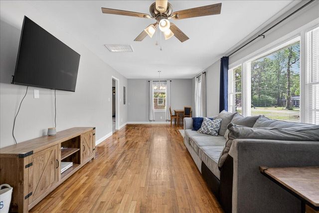 111 Harvey Avenue, Goose Creek, SC 29445