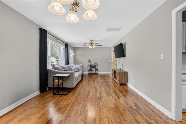 111 Harvey Avenue, Goose Creek, SC 29445