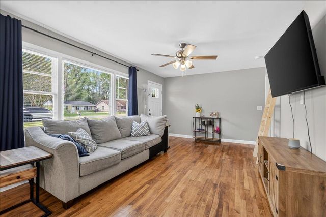 111 Harvey Avenue, Goose Creek, SC 29445