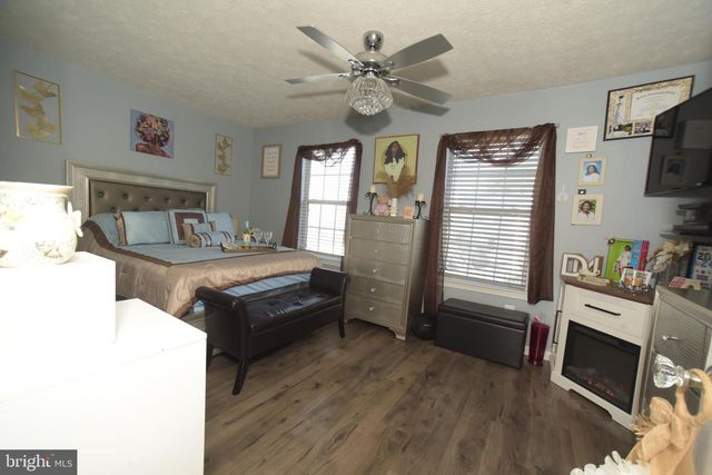 3914 HUNT HARBOR RD, Baltimore, MD 21220