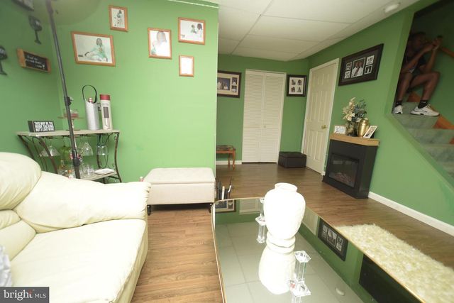 3914 HUNT HARBOR RD, Baltimore, MD 21220
