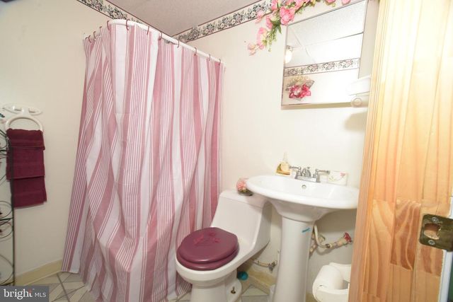 3914 HUNT HARBOR RD, Baltimore, MD 21220