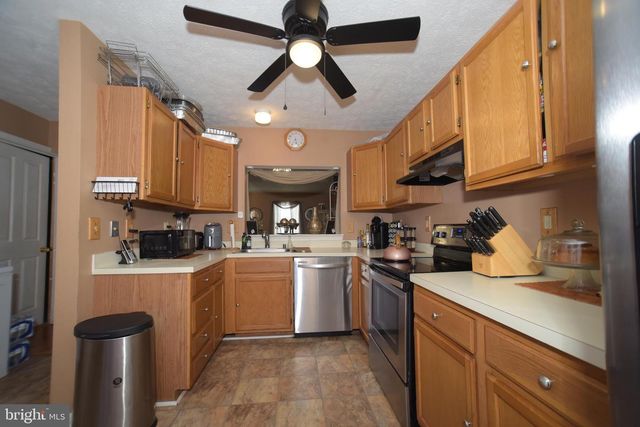 3914 HUNT HARBOR RD, Baltimore, MD 21220