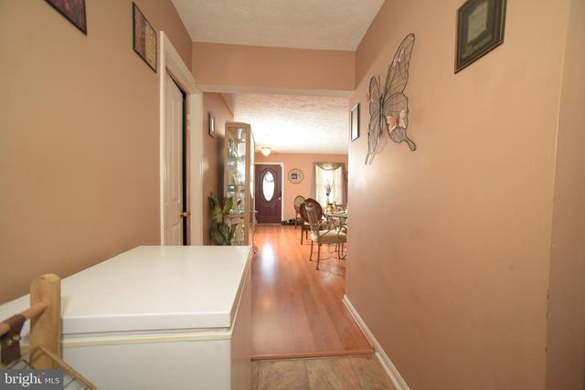 3914 HUNT HARBOR RD, Baltimore, MD 21220