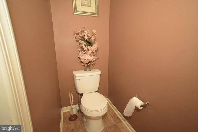 3914 HUNT HARBOR RD, Baltimore, MD 21220