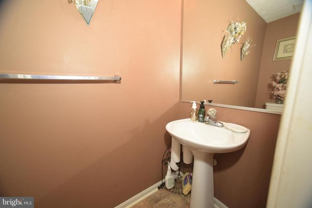 3914 HUNT HARBOR RD, Baltimore, MD 21220