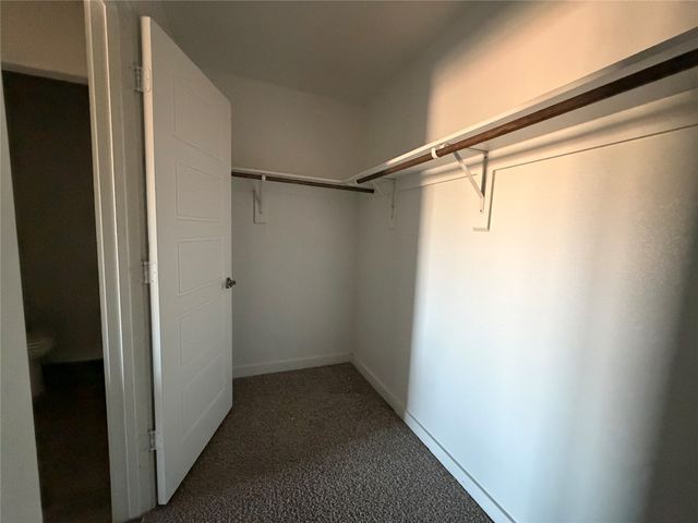 820 Lakeview Drive, Alvarado, TX 76009