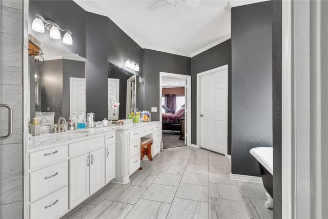 47 Preakness Place Road, Van Alstyne, TX 75495