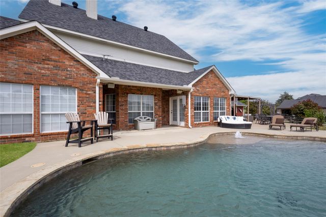 47 Preakness Place Road, Van Alstyne, TX 75495