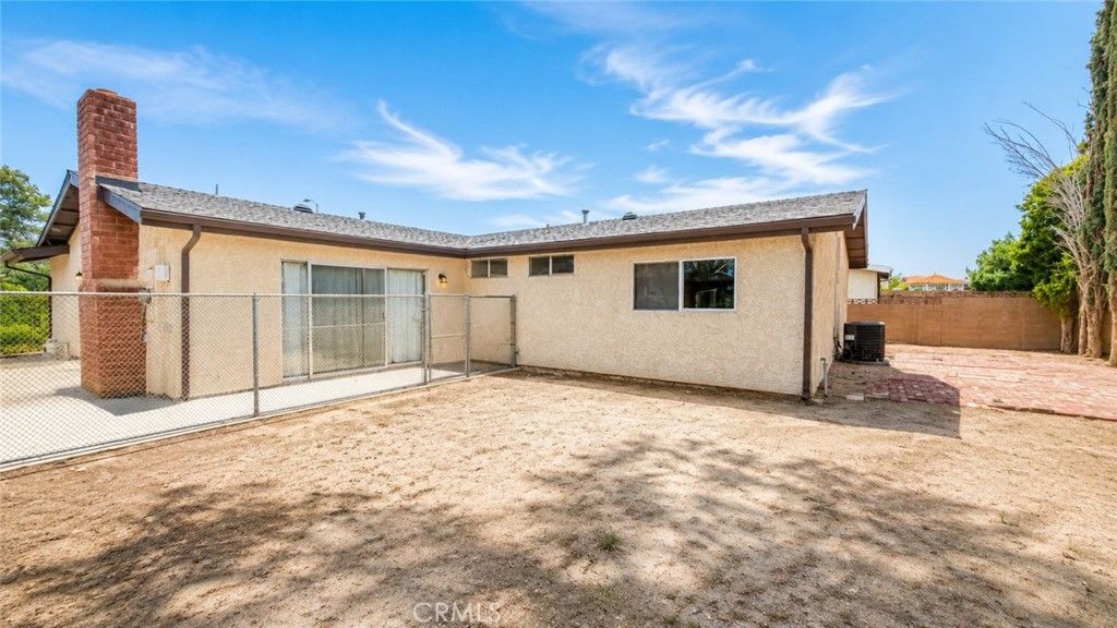 Image 18 of property listing at 45650 Fig Avenue, Lancaster, CA 93534