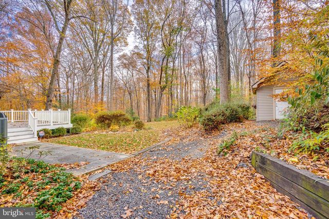 10993 HIGHRIDGE ST, Fairfax Station, VA 22039